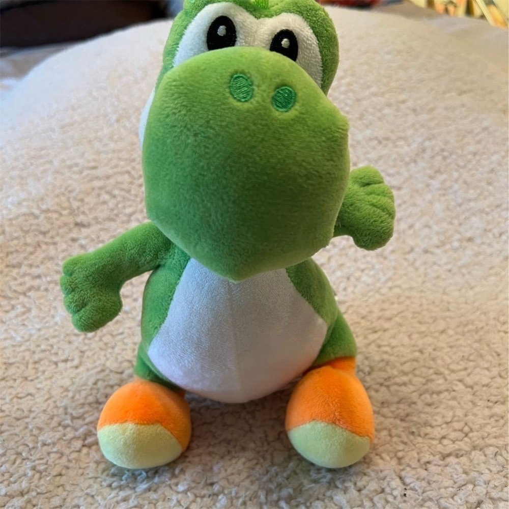 Nintendo Super Mario Green Yoshi Plush Toy Medium Stuffed‎ Animal